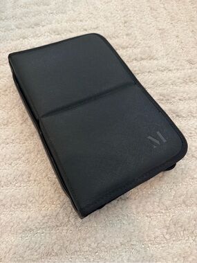 NWOT - Morphe Make-Up Brush Monogrammed Travel Organizer